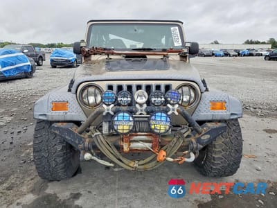 Piąte zdjęcie samochodu w środku: 2004 JEEP WRANGLER / UNLIMITED TJ SPORT VIN:1J4FA49S04P759354 - miniatura