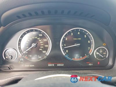 Zdjęcie 9 z 13 samochodu: 2014 BMW X3 XDRIVE35I VIN:5UXWX7C56E0E80348 - miniatura