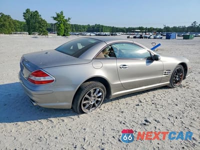 Trzecie zdjęcie samochodu z tyłu: 2007 MERCEDES-BENZ SL 600 VIN:WDBSK77F17F129764 - miniatura