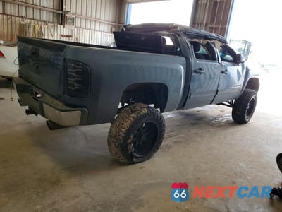 Trzecie zdjęcie samochodu z tyłu: 2007 CHEVROLET SILVERADO C1500 CREW CAB VIN:2GCEC13C771615958 - miniatura