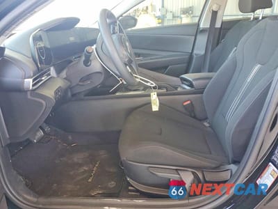 Zdjęcie 7 z 12 samochodu: 2024 HYUNDAI ELANTRA SEL VIN:KMHLM4DG5RU661394 - miniatura