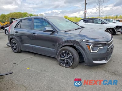 Czwarte zdjęcie samochodu z boku: 2026 KIA NIRO LX VIN:KNDCP3LE0T5336692 - miniatura