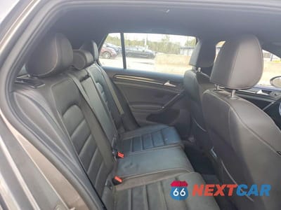 Zdjęcie 10 z 13 samochodu: 2016 VOLKSWAGEN GOLF R VIN:WVWLF7AU6GW143371 - miniatura