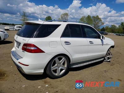 Trzecie zdjęcie samochodu z tyłu: 2014 MERCEDES-BENZ ML 350 4MATIC VIN:4JGDA5HB5EA302043 - miniatura
