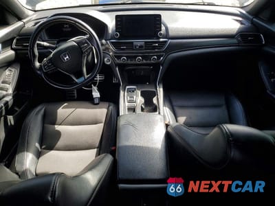 Zdjęcie 8 z 12 samochodu: 2018 HONDA ACCORD SPORT VIN:1HGCV2F36JA014686 - miniatura