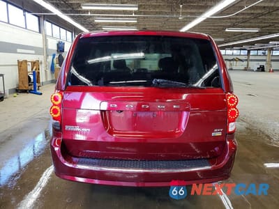Zdjęcie 6 z 13 samochodu: 2019 DODGE GRAND CARAVAN SXT VIN:2C4RDGCGXKR600255 - miniatura