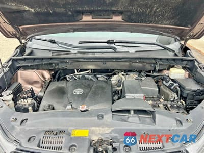 Zdjęcie 7 z 13 samochodu: 2018 TOYOTA HIGHLANDER LIMITED PLATINUM VIN:5TDDZRFH9JS862155 - miniatura