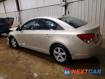Drugie zdjęcie samochodu z przodu: 2014 CHEVROLET CRUZE LT VIN:1G1PK5SB1E7384740 - miniatura