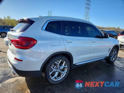 Trzecie zdjęcie samochodu z tyłu: 2021 BMW X3 XDRIVE30I VIN:5UXTY5C09M9F48239 - miniatura