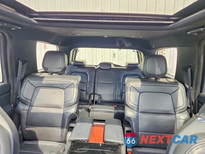 Zdjęcie 10 z 13 samochodu: 2026 LINCOLN NAVIGATOR RESERVE VIN:5LMJJ2LT3NEL01092 - miniatura