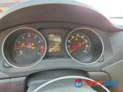 Zdjęcie 9 z 12 samochodu: 2016 VOLKSWAGEN JETTA S VIN:3VW267AJXGM214988 - miniatura