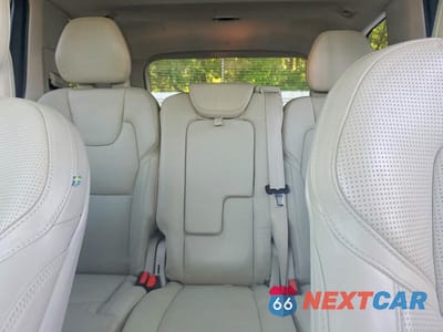 Zdjęcie 10 z 13 samochodu: 2016 VOLVO XC90 T6 VIN:YV4A22PL8G1035963 - miniatura