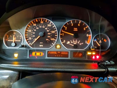 Zdjęcie 9 z 12 samochodu: 2002 BMW 330 XI VIN:WBAEW53412PG19863 - miniatura