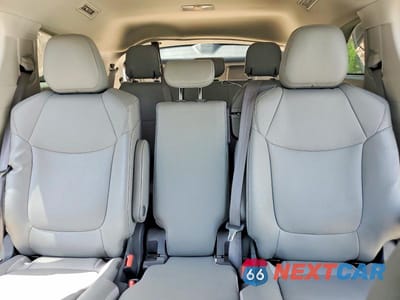 Zdjęcie 10 z 13 samochodu: 2024 TOYOTA SIENNA XLE 8-PASSENGER VIN:5TDYRKECXRS214561 - miniatura
