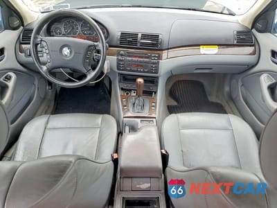 Zdjęcie 8 z 11 samochodu: 2003 BMW 330 I VIN:WBAEV53453KM31166 - miniatura
