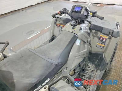 Piąte zdjęcie samochodu w środku: 2024 POLARIS SPORTSMAN TOURING 570 EPS VIN:4XASDE579RA575874 - miniatura
