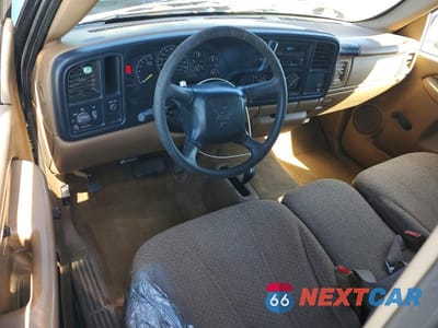 Zdjęcie 8 z 12 samochodu: 1999 CHEVROLET SILVERADO K1500 VIN:1GCEK14T3XE166715 - miniatura