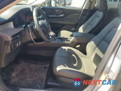 Zdjęcie 7 z 13 samochodu: 2023 LINCOLN CORSAIR VIN:5LMCJ1DA9PUL07830 - miniatura