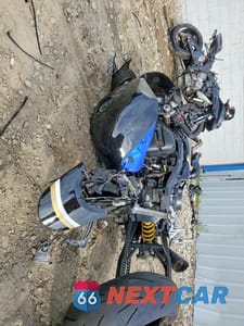 Zdjęcie 6 z 8 samochodu: 2006 SUZUKI GSX-R600 K6 VIN:JS1GN7D4662110991 - miniatura