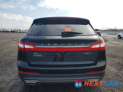 Zdjęcie 6 z 13 samochodu: 2016 LINCOLN MKX RESERVE VIN:2LMTJ8LR2GBL26538 - miniatura