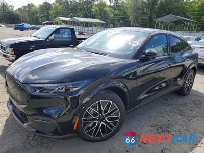 2025 FORD MUSTANG MACH-E PREMIUM 3FMTK3R79SMA14743 - główne zdjęcie licytacji z USA - miniatura