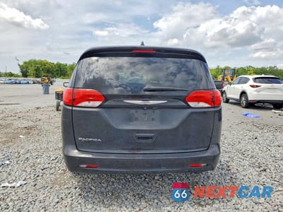 Zdjęcie 6 z 12 samochodu: 2017 CHRYSLER PACIFICA LX VIN:2C4RC1CG6HR594060 - miniatura