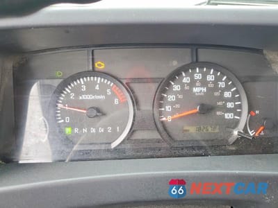 Zdjęcie 9 z 12 samochodu: 2012 ISUZU NPR - BOX TRUCK VIN:54DB4W1B6CS801746 - miniatura