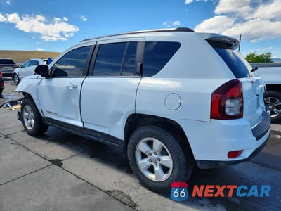 Drugie zdjęcie samochodu z przodu: 2014 JEEP COMPASS SPORT VIN:1C4NJCBA0ED595085 - miniatura