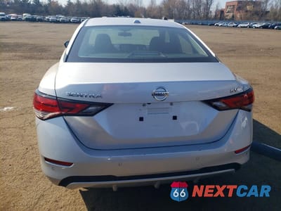 Zdjęcie 6 z 12 samochodu: 2022 NISSAN SENTRA SV VIN:3N1AB8CV0NY241657 - miniatura