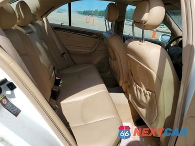 Zdjęcie 10 z 13 samochodu: 2003 MERCEDES-BENZ C 240 VIN:WDBRF61J83A412342 - miniatura