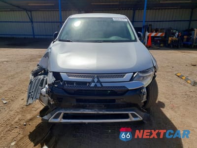 Piąte zdjęcie samochodu w środku: 2020 MITSUBISHI OUTLANDER SE VIN:JA4AZ3A36LZ017545 - miniatura