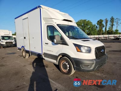 Czwarte zdjęcie samochodu z boku: 2021 FORD TRANSIT T-350 HD REFRIGERATED TRUCK VIN:1FDBW5Z8XMKA84413 - miniatura