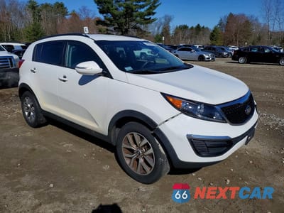Czwarte zdjęcie samochodu z boku: 2015 KIA SPORTAGE LX VIN:KNDPB3AC1F7672264 - miniatura