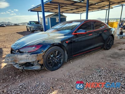 2018 TESLA MODEL S 5YJSA1E27JF281559 - główne zdjęcie licytacji z USA - miniatura