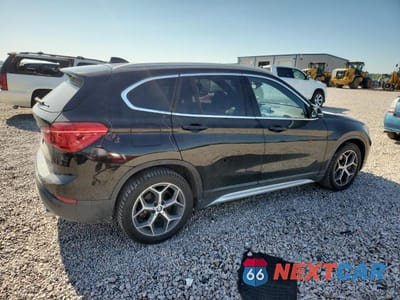 Trzecie zdjęcie samochodu z tyłu: 2019 BMW X1 SDRIVE28I VIN:WBXHU7C57K3H46363 - miniatura