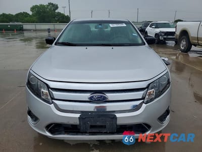Piąte zdjęcie samochodu w środku: 2010 FORD FUSION HYBRID VIN:3FADP0L32AR151299 - miniatura