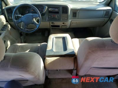 Zdjęcie 8 z 12 samochodu: 2005 CHEVROLET TAHOE K1500 VIN:1GNEK13T05J206097 - miniatura