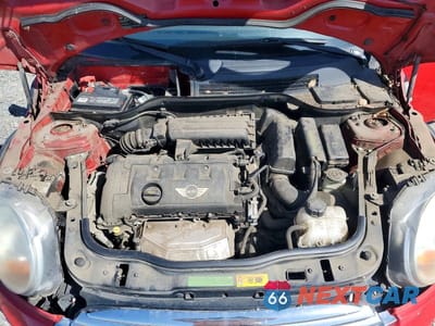 Zdjęcie 11 z 12 samochodu: 2011 MINI COOPER VIN:WMWSU3C51BT092921 - miniatura