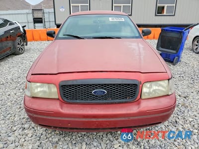 Piąte zdjęcie samochodu w środku: 1999 FORD CROWN VICTORIA VIN:2FAFP73W8XX176455 - miniatura