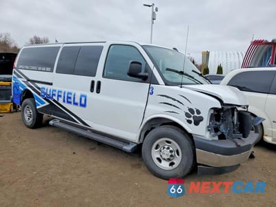 Czwarte zdjęcie samochodu z boku: 2023 CHEVROLET EXPRESS G3500 LS VIN:1GAZGNFP2P1151505 - miniatura