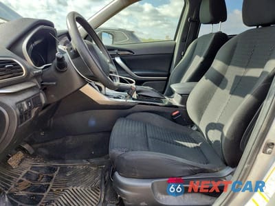 Zdjęcie 7 z 13 samochodu: 2019 MITSUBISHI ECLIPSE CROSS ES VIN:JA4AT3AA4KZ031815 - miniatura