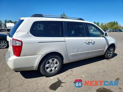 Trzecie zdjęcie samochodu z tyłu: 2006 KIA SEDONA LX VIN:KNDMB233066040906 - miniatura