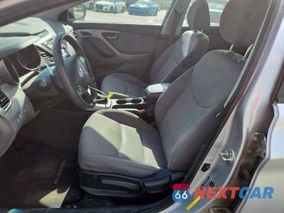 Zdjęcie 7 z 12 samochodu: 2014 HYUNDAI ELANTRA SE VIN:5NPDH4AEXEH518185 - miniatura
