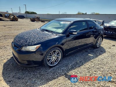 2013 SCION TC BASE JTKJF5C75D3045196 - główne zdjęcie licytacji z USA - miniatura