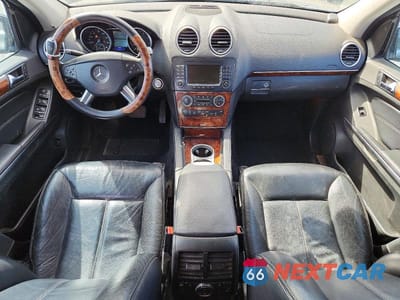 Zdjęcie 8 z 12 samochodu: 2008 MERCEDES-BENZ GL 550 4MATIC VIN:4JGBF86EX8A320498 - miniatura