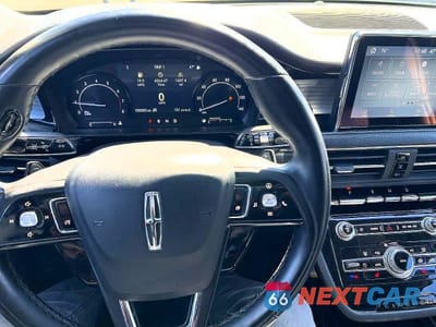 Zdjęcie 7 z 10 samochodu: 2022 LINCOLN CORSAIR VIN:5LMCJ1C96NUL16585 - miniatura