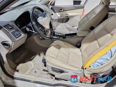 Zdjęcie 7 z 12 samochodu: 2008 VOLVO C30 T5 VIN:YV1MK672182064855 - miniatura