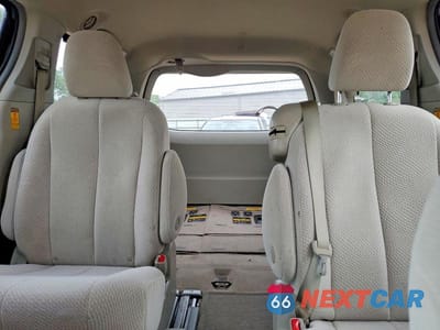 Zdjęcie 10 z 13 samochodu: 2014 TOYOTA SIENNA LE VIN:5TDKK3DC2ES476330 - miniatura