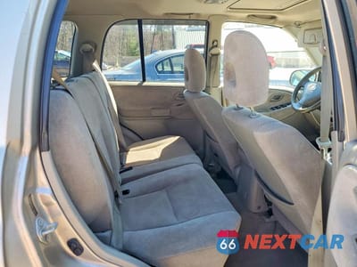 Zdjęcie 11 z 13 samochodu: 2004 SUZUKI GRAND VITARA LX VIN:JS3TD62V544103542 - miniatura