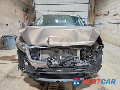 Piąte zdjęcie samochodu w środku: 2019 KIA SORENTO VIN:5XYPGDA55KG529579 - miniatura